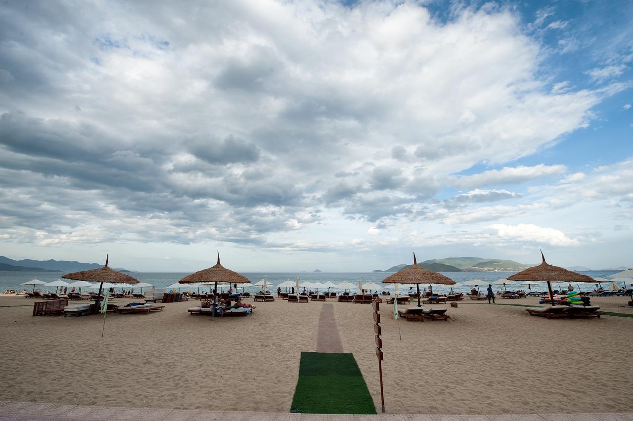 Palm Beach 2 Hotel Нячанг Екстер'єр фото