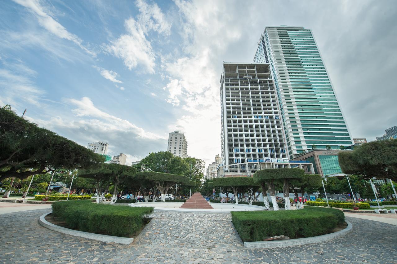 Palm Beach 2 Hotel Нячанг Екстер'єр фото